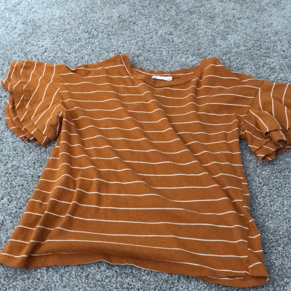 Ruffled shirt